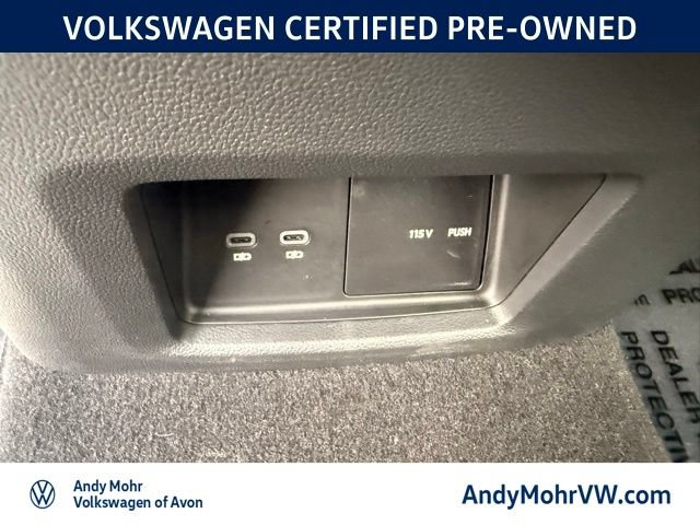 Used 2024 Volkswagen Atlas Cross Sport SEL R-Line AWD/4WD image 25