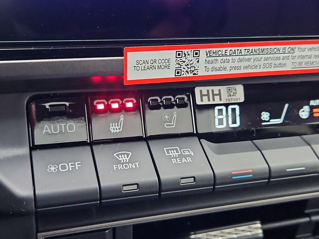 New 2026 Toyota Camry Hybrid image 12