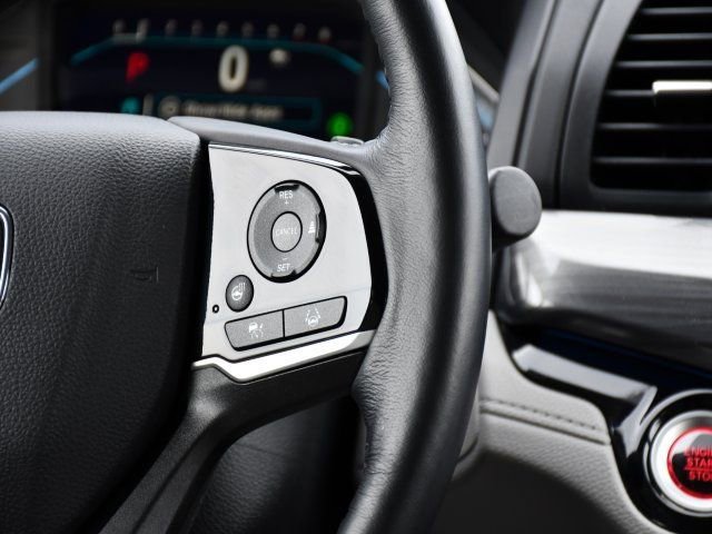 Used 2024 Honda Odyssey Elite image 25
