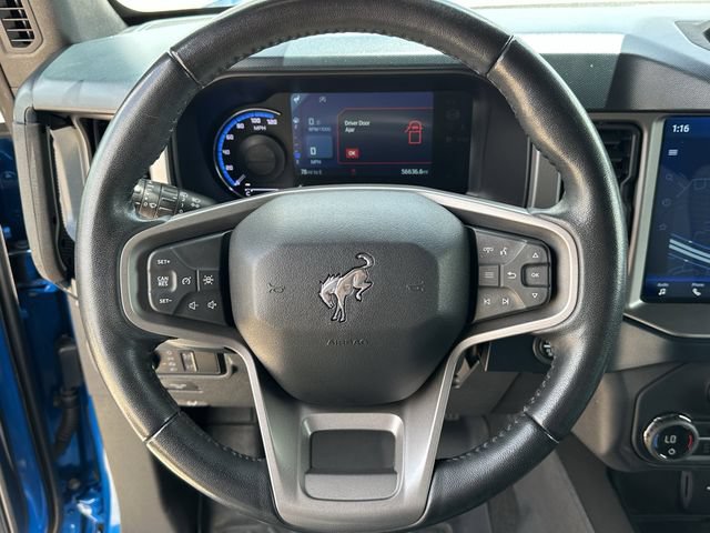 Used 2023 Ford Bronco Outer Banks AWD/4WD image 13