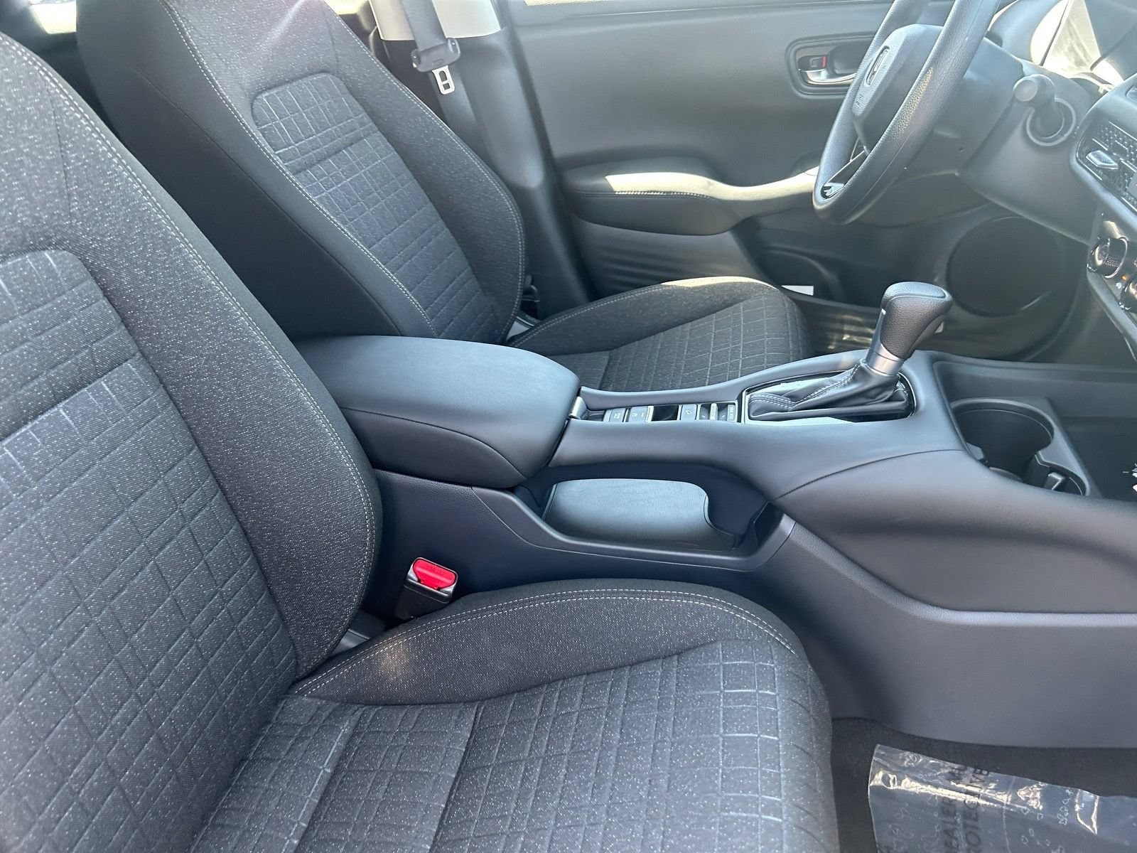 Certified 2026 Honda HR-V LX image 12
