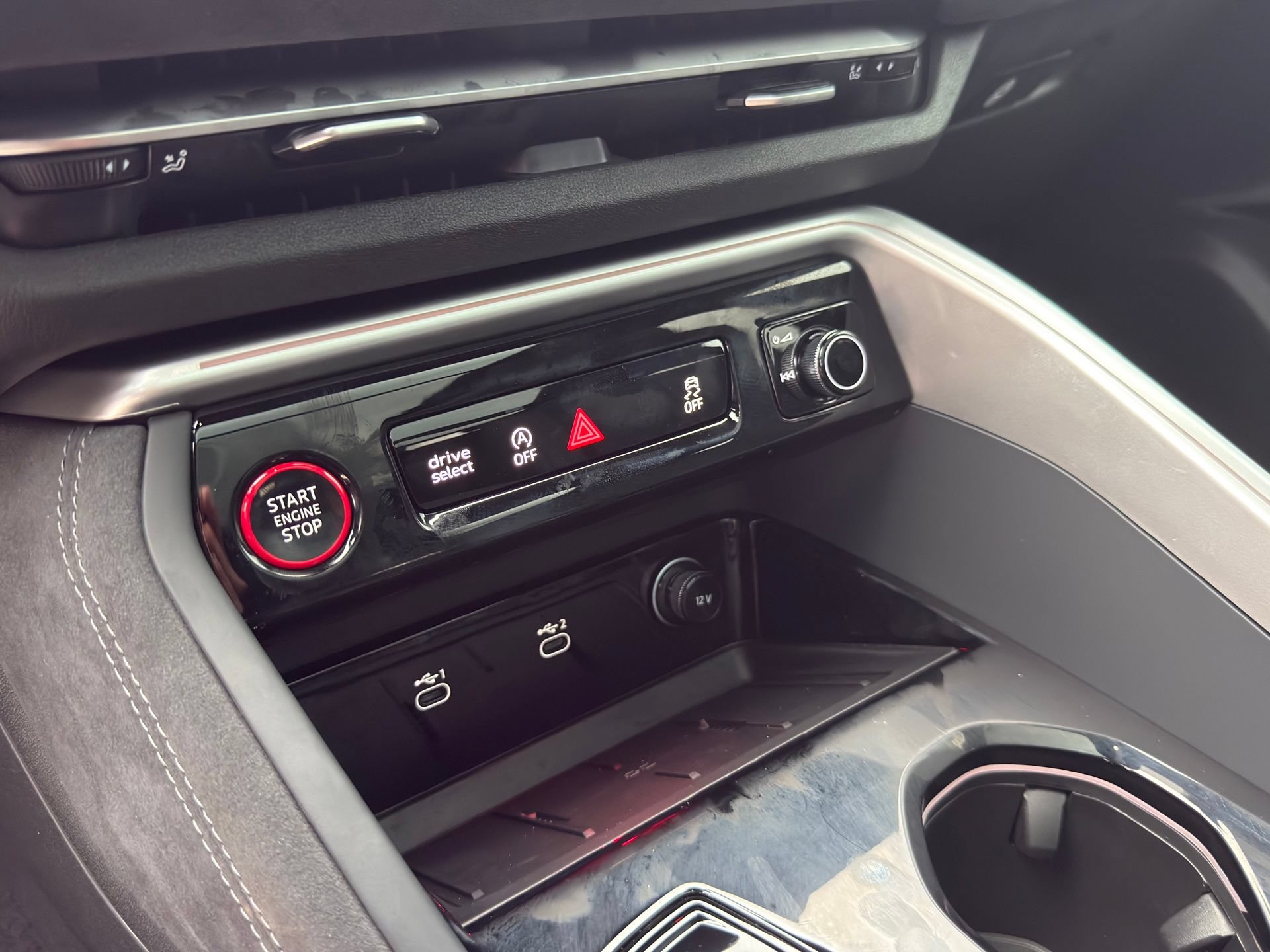 New 2026 Audi SQ5 Prestige AWD/4WD image 19