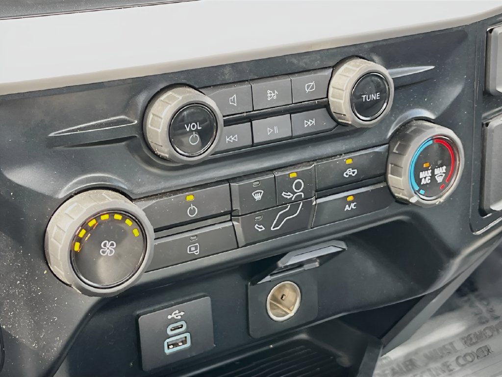 Used 2024 Ford F250 XL AWD/4WD image 15