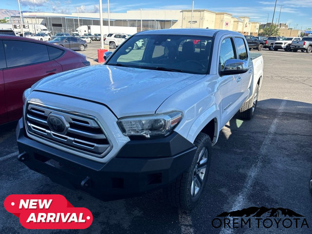 Used 2018 Toyota Tacoma Limited AWD/4WD image 12