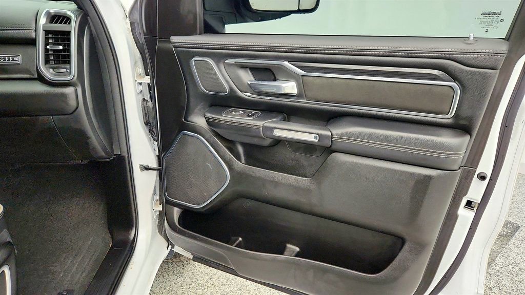Used 2024 RAM 1500 Laramie image 25