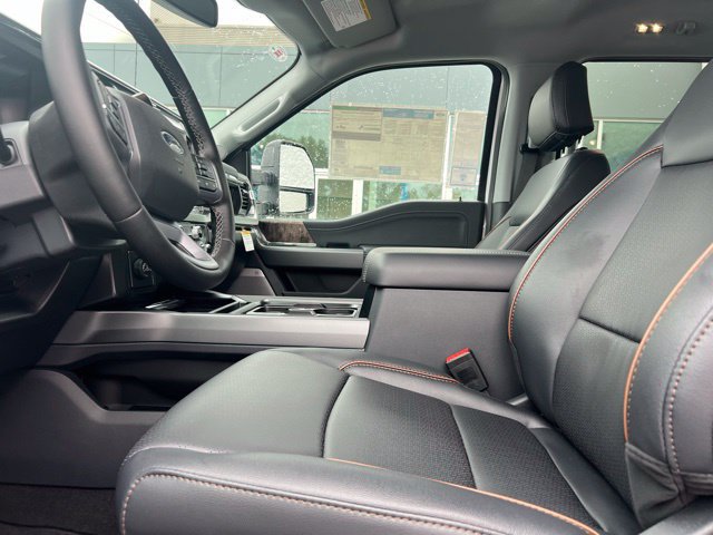 New 2026 Ford F350 Lariat RWD image 4