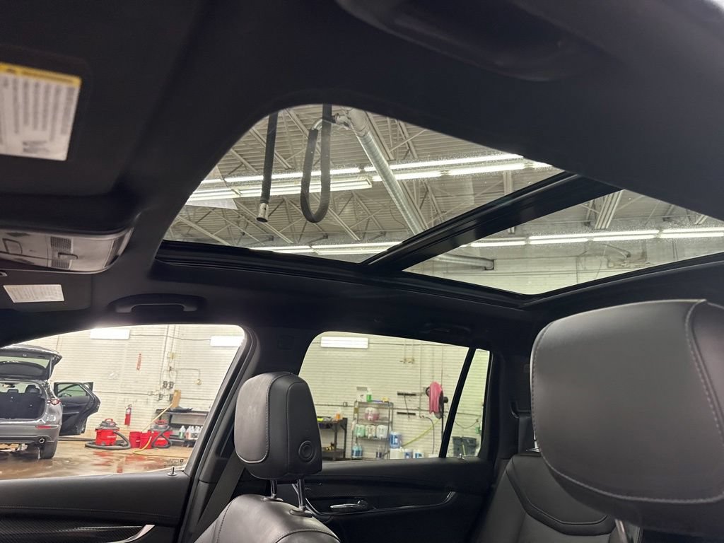 Used 2023 Cadillac XT6 Sport AWD/4WD image 25