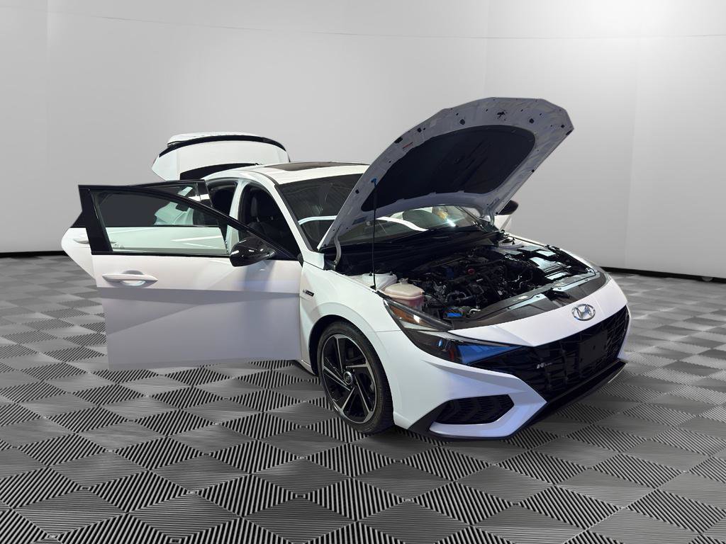 Used 2022 Hyundai Elantra N Line FWD image 9