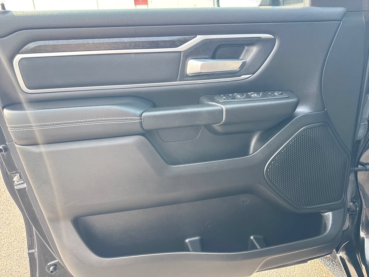Used 2023 RAM 1500 Big Horn AWD/4WD image 15