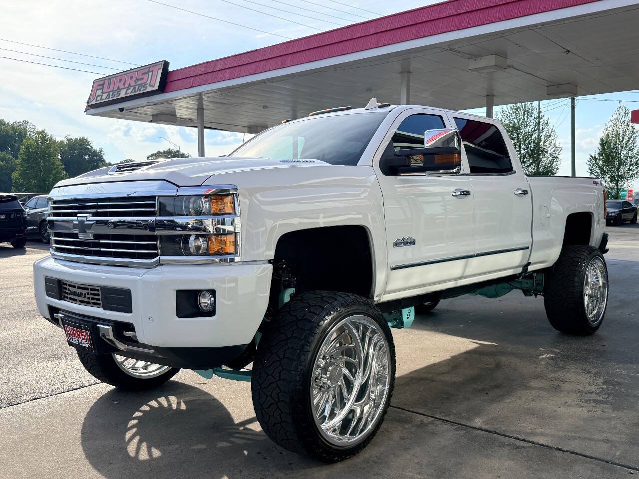 Used 2017 Chevrolet Silverado 2500 High Country w/ Duramax Plus Package AWD/4WD image 6