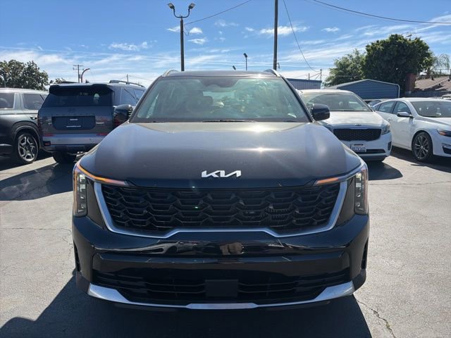 Used 2025 Kia Sorento EX image 2