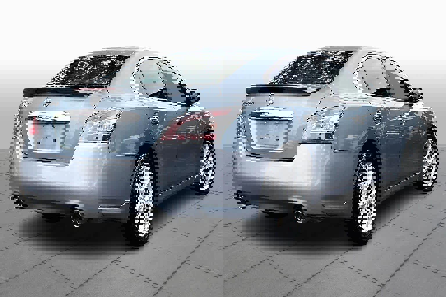 Used 2012 Nissan Maxima 3.5 SV w/ Tech Pkg image 12