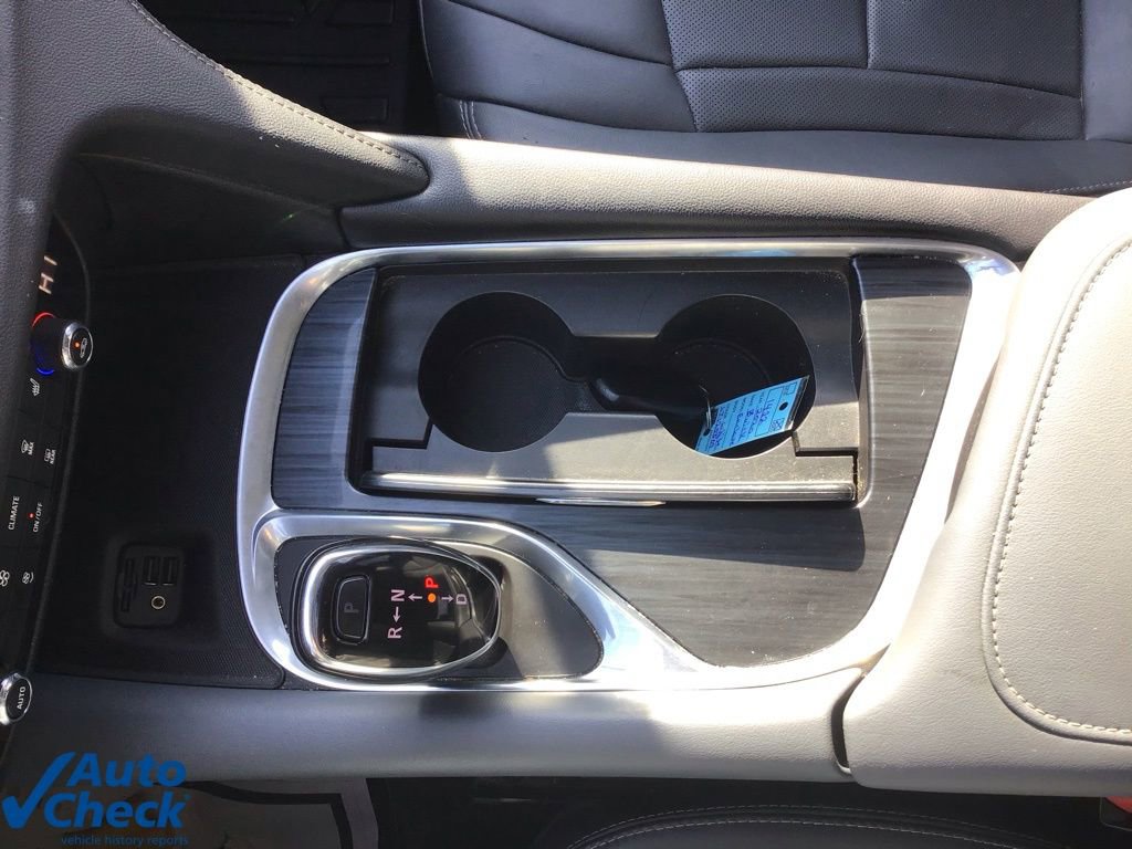 Used 2020 Buick Enclave Essence w/ Sound and Sites Package image 41