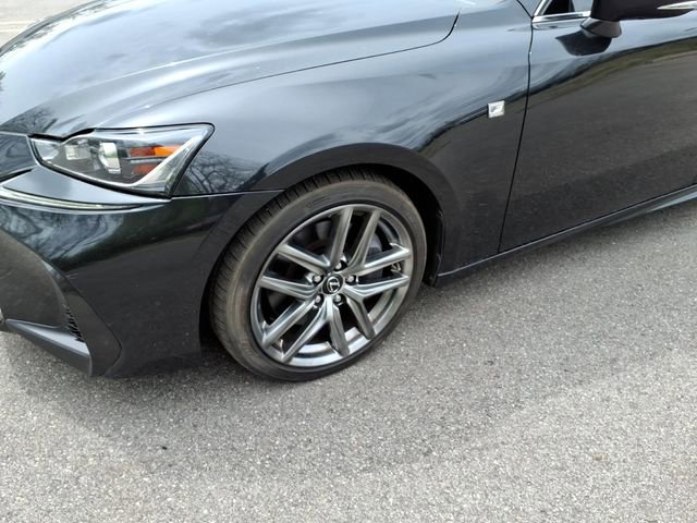 Used 2017 Lexus IS 200t F Sport w/ F Sport Package RWD image 4