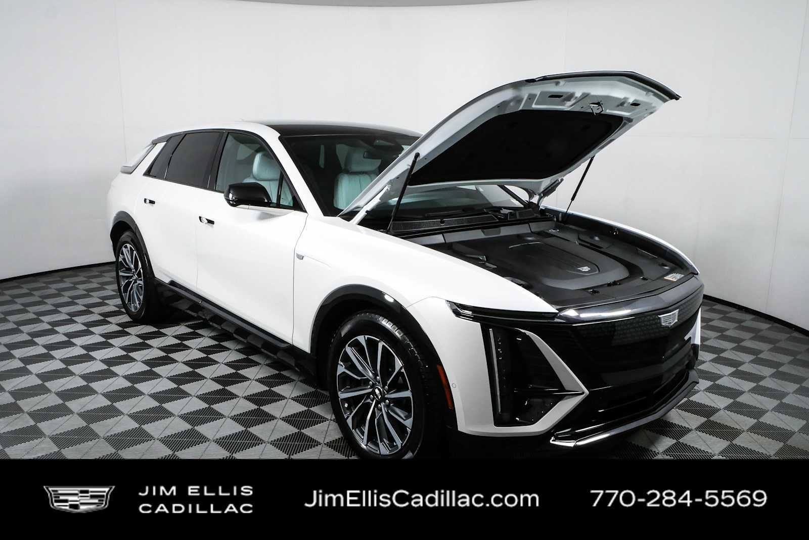 Certified 2024 Cadillac Lyriq Sport RWD image 34