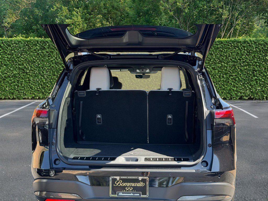 Used 2026 INFINITI QX60 Autograph w/ Autograph Tech Package image 4