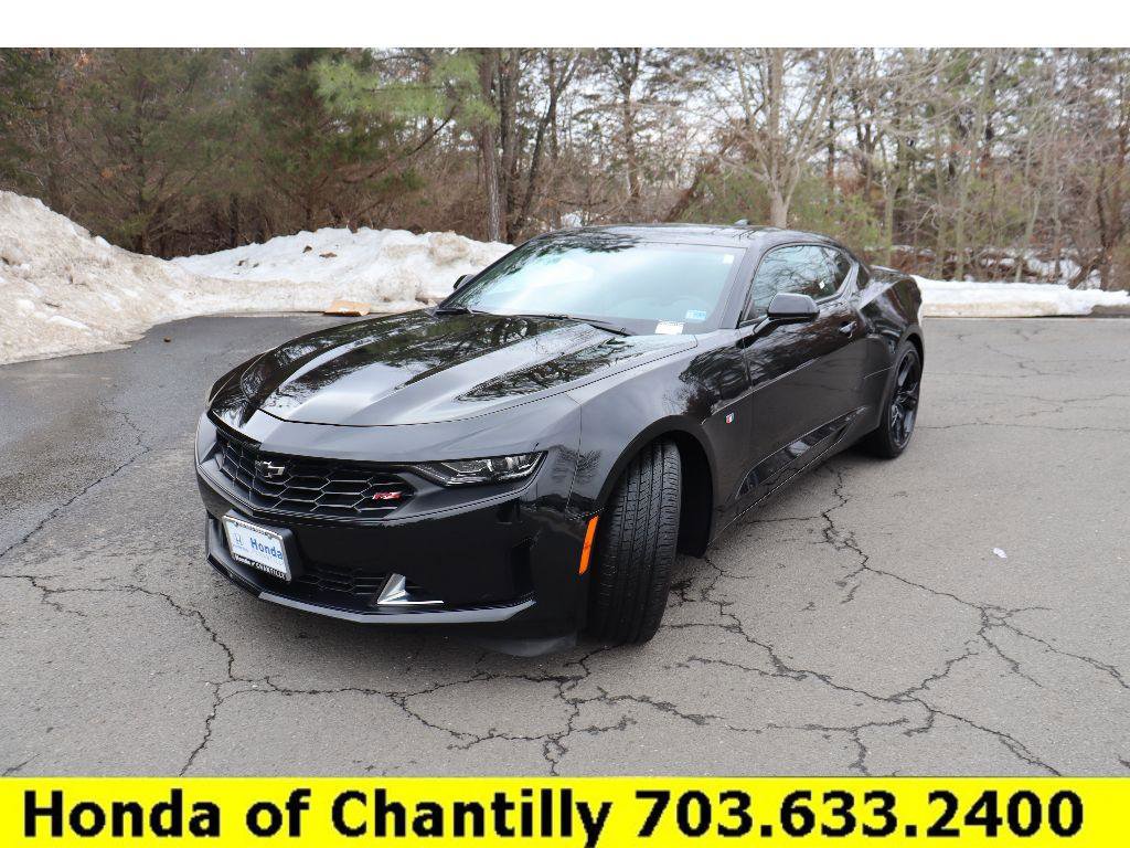 Used 2021 Chevrolet Camaro LT w/ RS Package image 3
