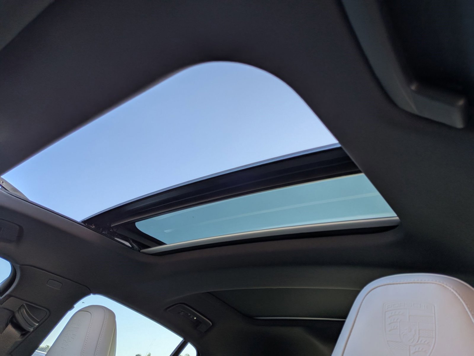 New 2025 Porsche Panamera image 26