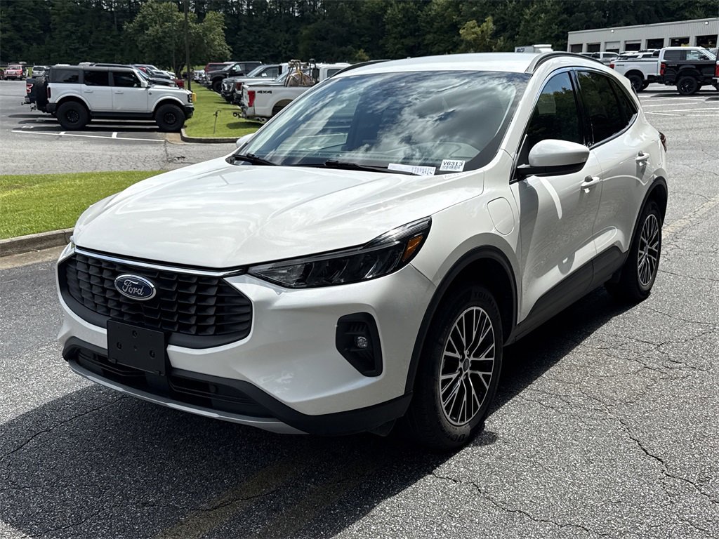 Used 2024 Ford Escape SE image 3