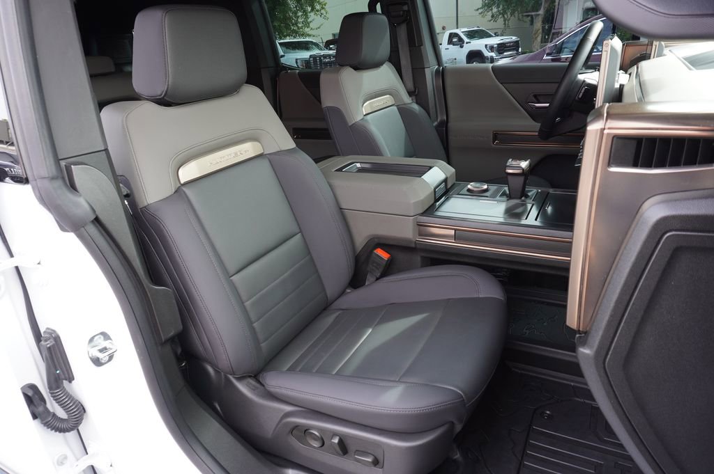 Certified 2025 GMC Hummer EV 2X image 12