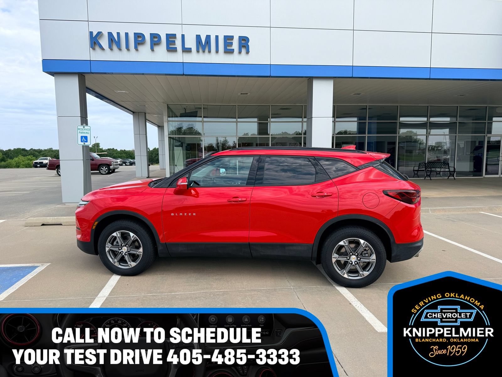 Used 2024 Chevrolet Blazer LT FWD image 1