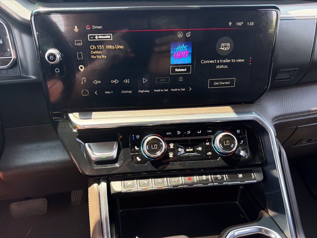 Used 2024 GMC Sierra 1500 Denali w/ Technology Package AWD/4WD image 17