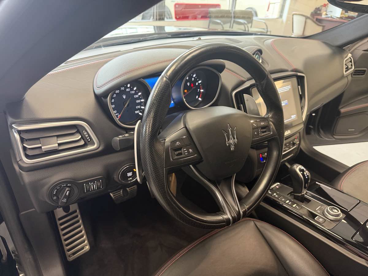 Used 2017 Maserati Ghibli S RWD image 14