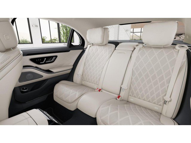 Used 2023 Mercedes-Benz S 580 4MATIC Sedan image 5