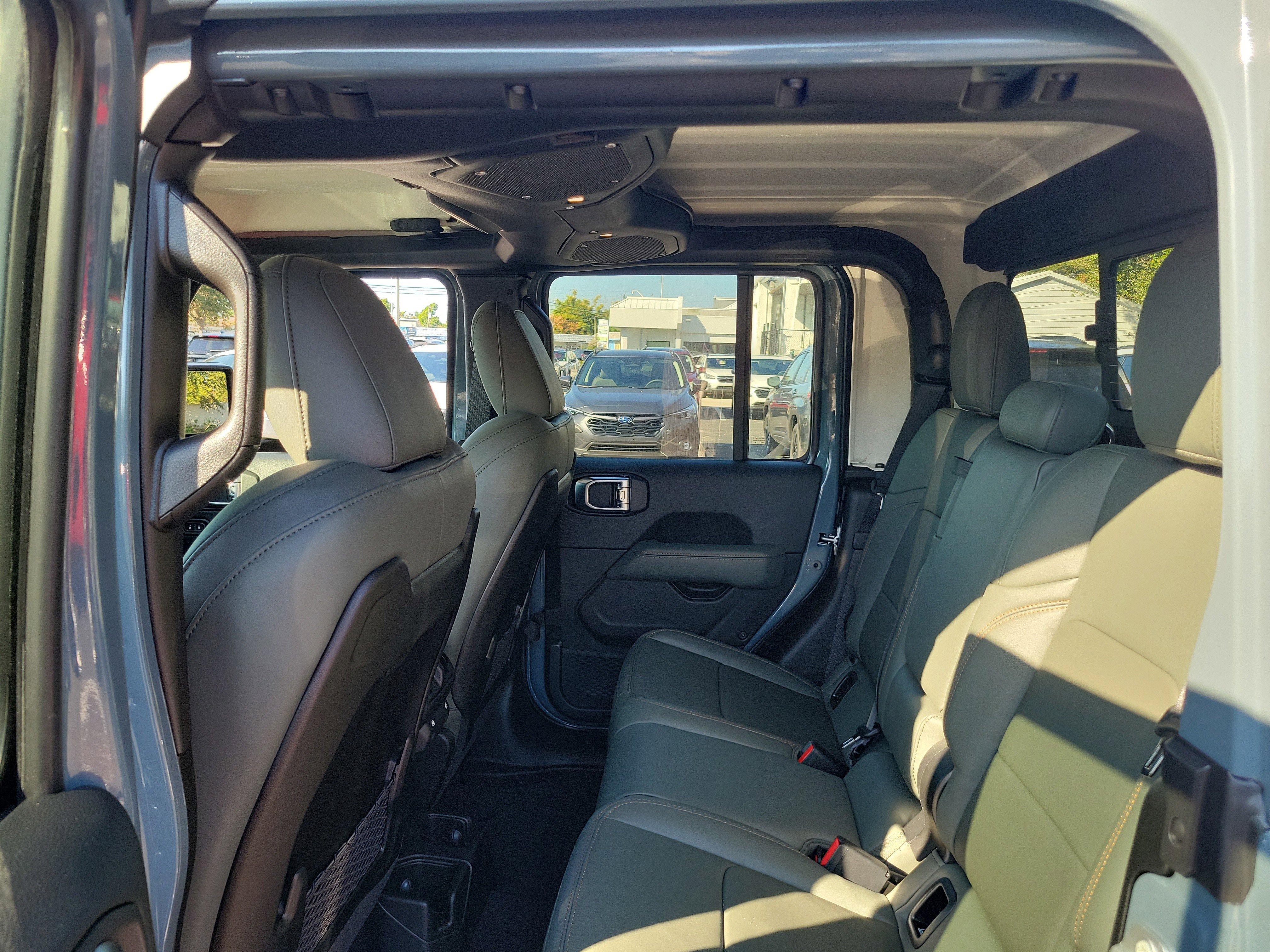 New 2026 Jeep Gladiator Mojave w/ Safety Group image 6