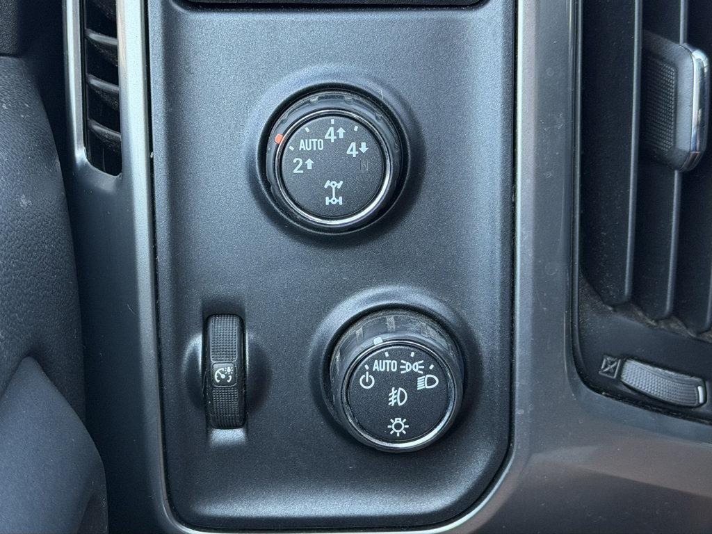 Used 2016 Chevrolet Silverado 1500 LT w/ All Star Edition AWD/4WD image 19