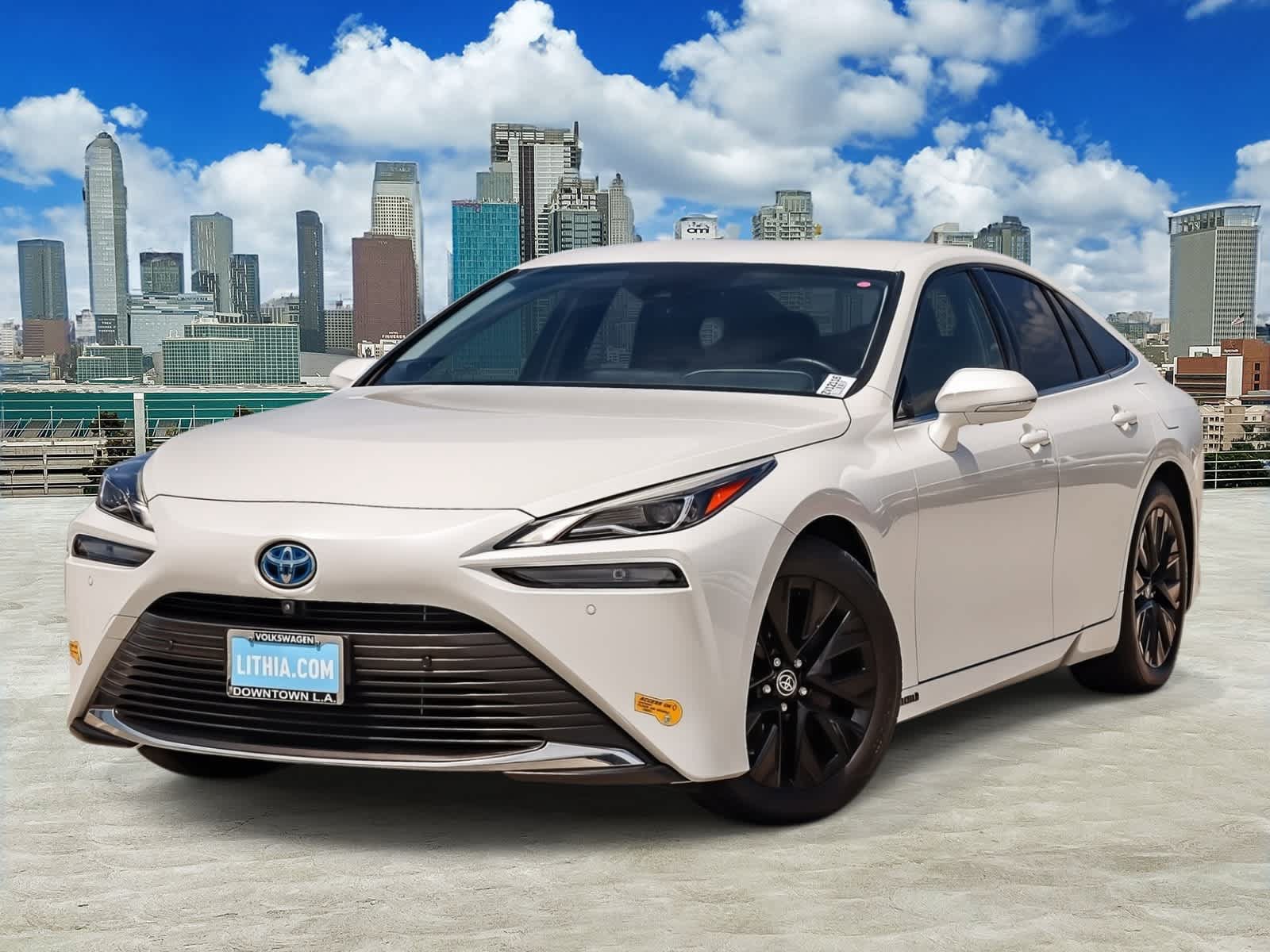 Used 2022 Toyota Mirai w/ Advanced Technology Package RWD image 1