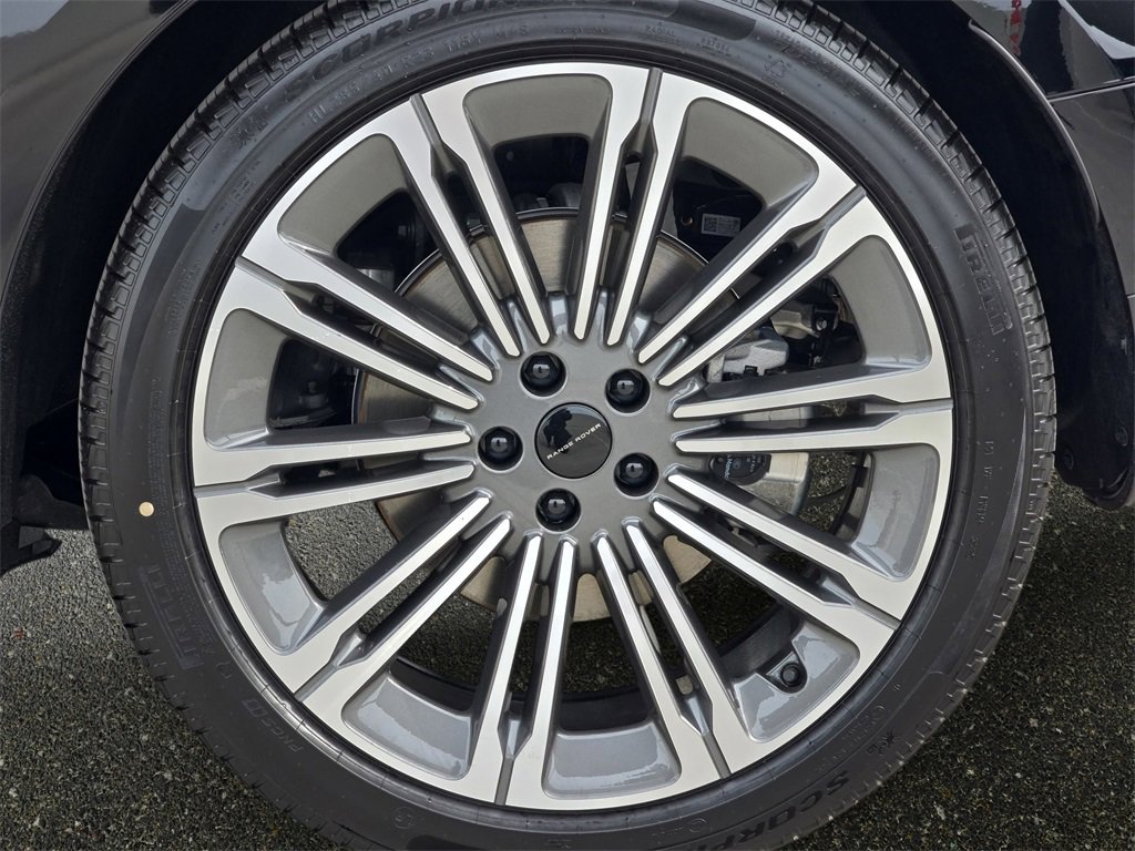 New 2026 Land Rover Range Rover Sport Dynamic SE image 35