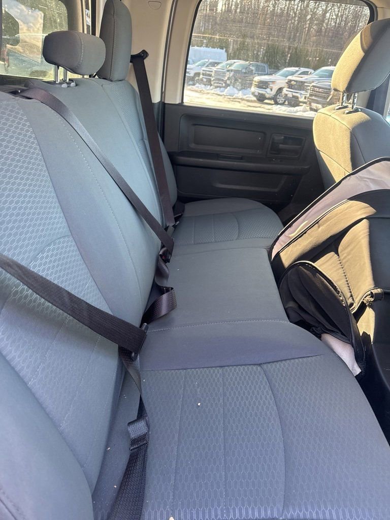 Used 2017 RAM 2500 Tradesman w/ Chrome Appearance Group image 9