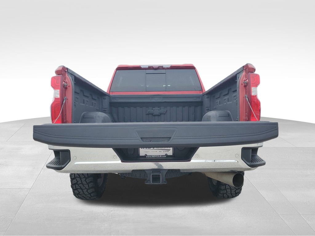 Used 2022 Chevrolet Silverado 2500 LTZ w/ LTZ Plus Package AWD/4WD image 9