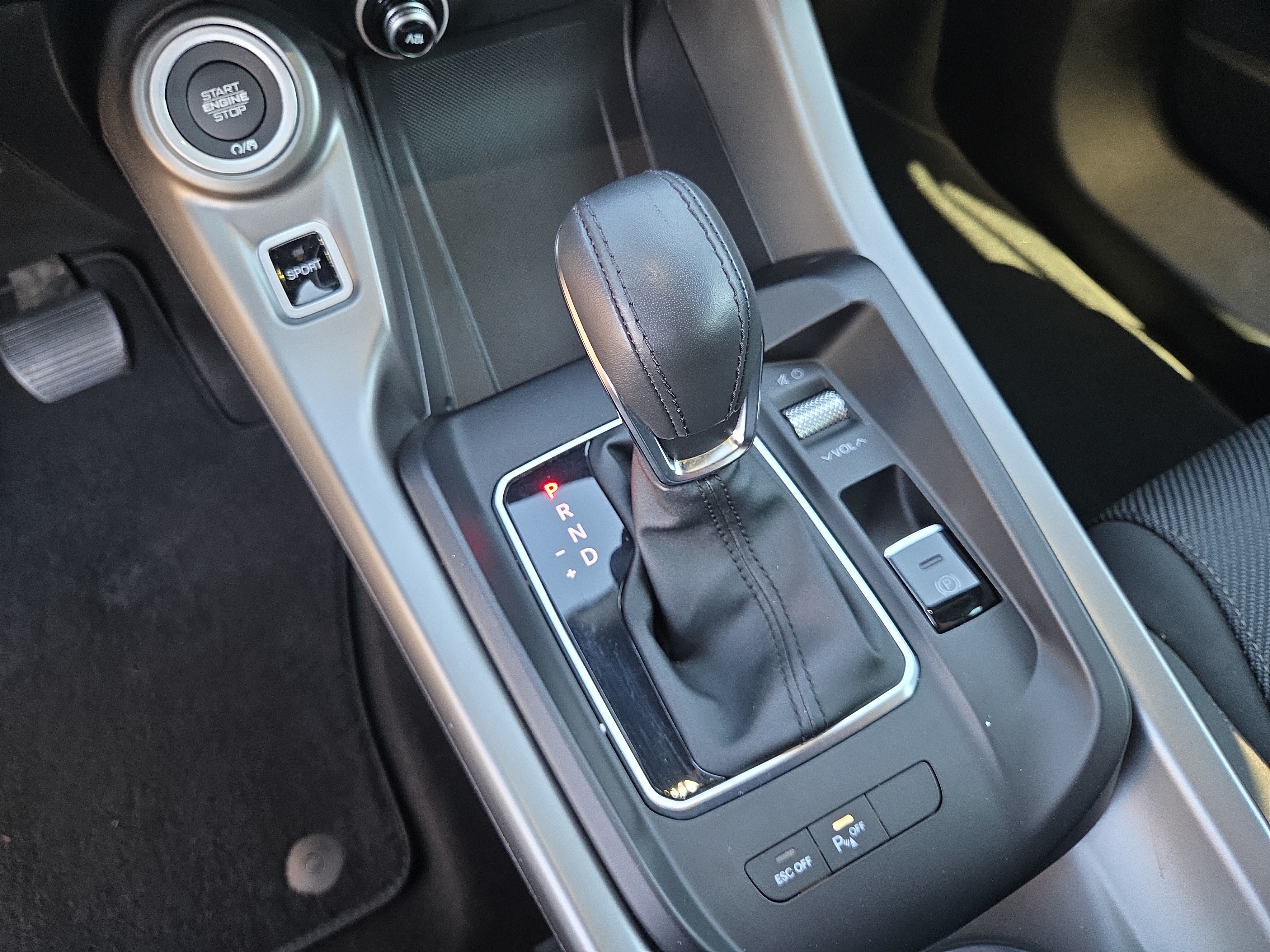 Used 2024 Dodge Hornet R/T AWD/4WD image 27