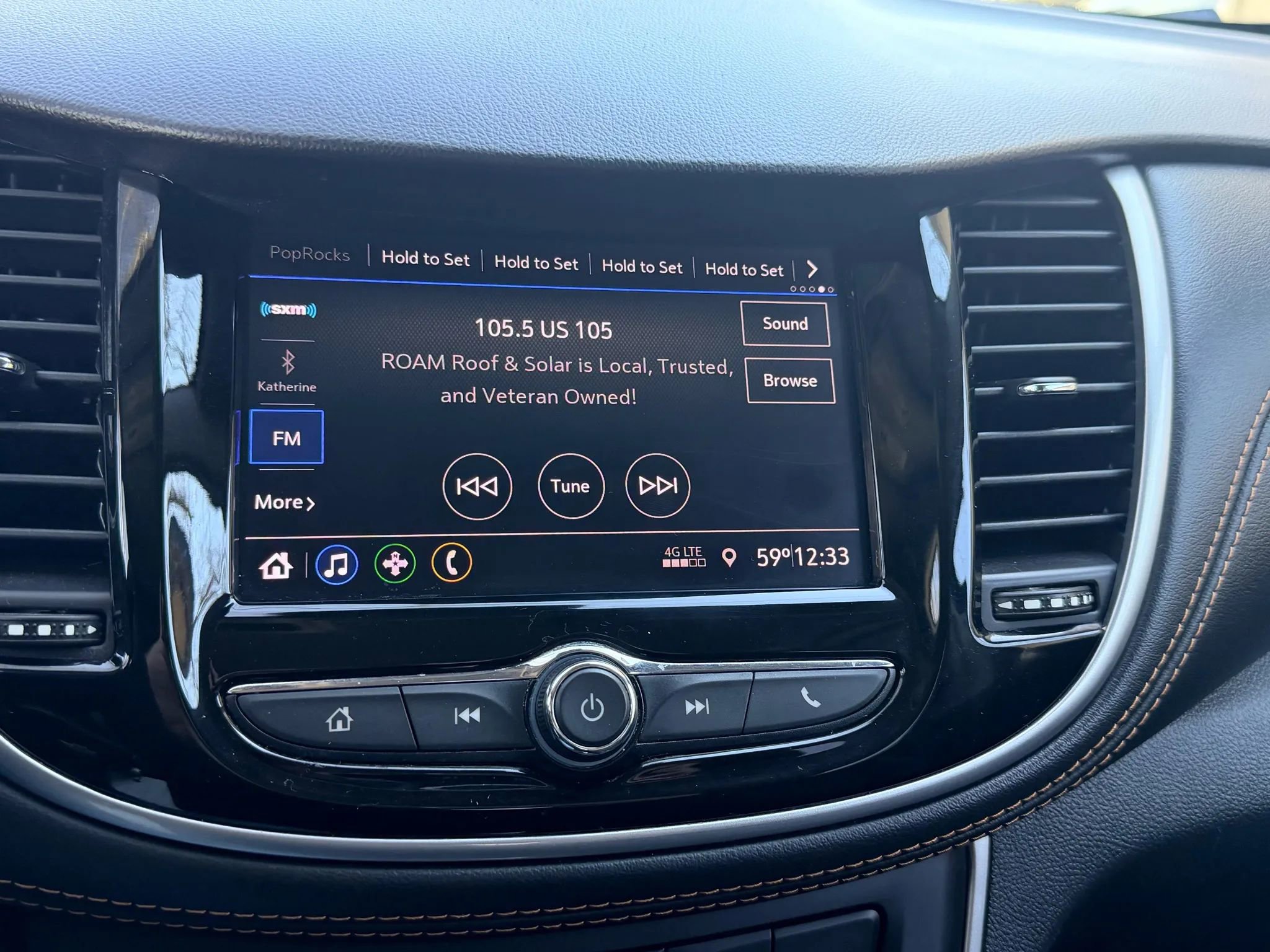 Used 2022 Chevrolet Trax LT image 9