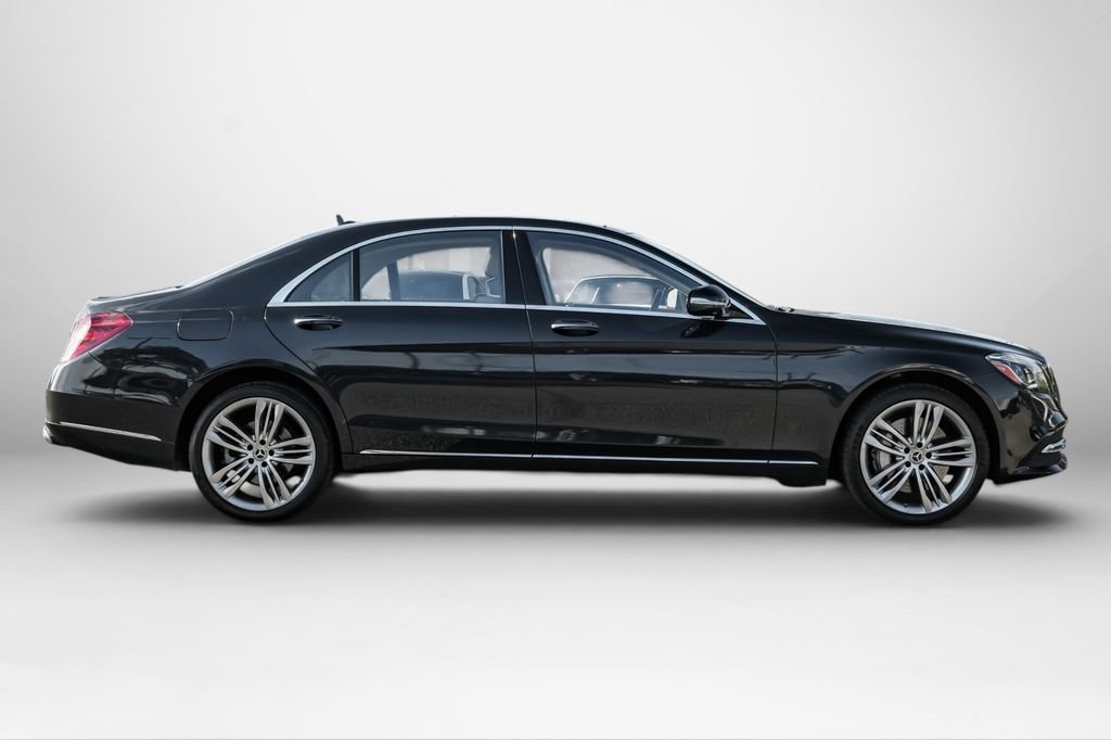 Used 2019 Mercedes-Benz S 560 Sedan image 5