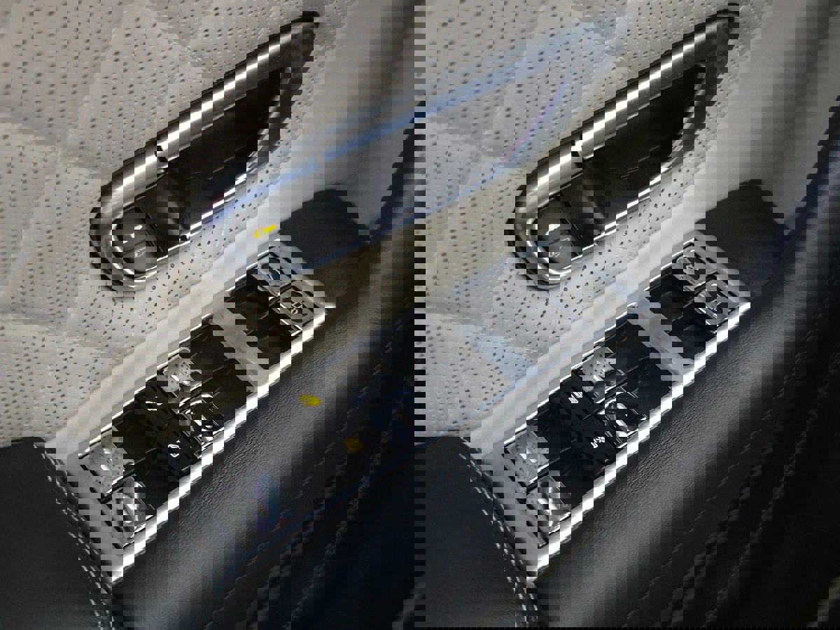 Used 2016 Bentley Continental GT V8 S image 25