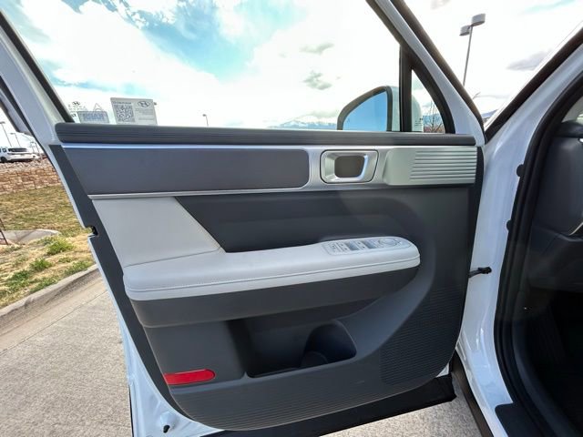 Used 2026 Hyundai Santa Fe SEL w/ Tow & Go Package image 10