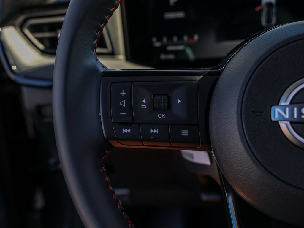New 2026 Nissan Kicks SR FWD image 26