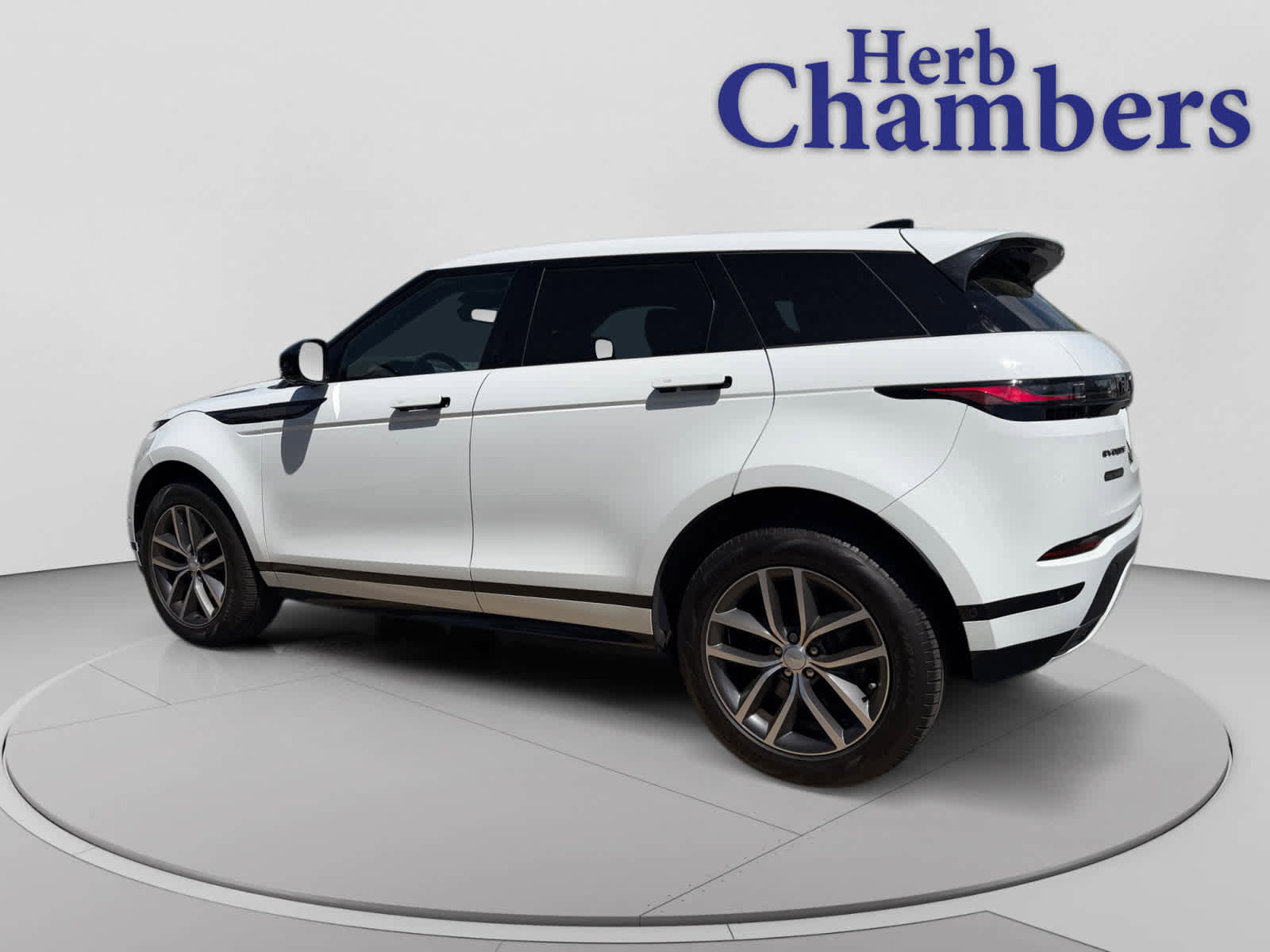 Used 2024 Land Rover Range Rover Evoque Dynamic SE AWD/4WD image 10