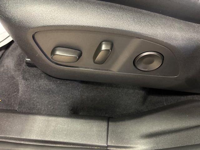 Used 2025 Buick Enclave Preferred image 35