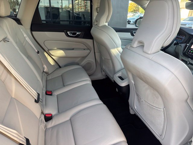 Used 2023 Volvo XC60 B5 Plus w/ Protection Package Premier AWD/4WD image 20