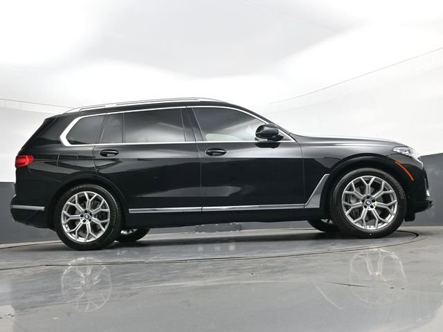 Used 2021 BMW X7 xDrive40i w/ Premium Package AWD/4WD image 30