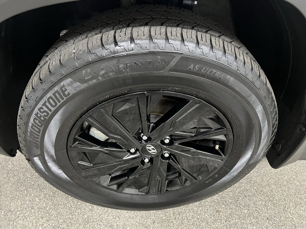 Used 2024 Hyundai Tucson Blue image 15