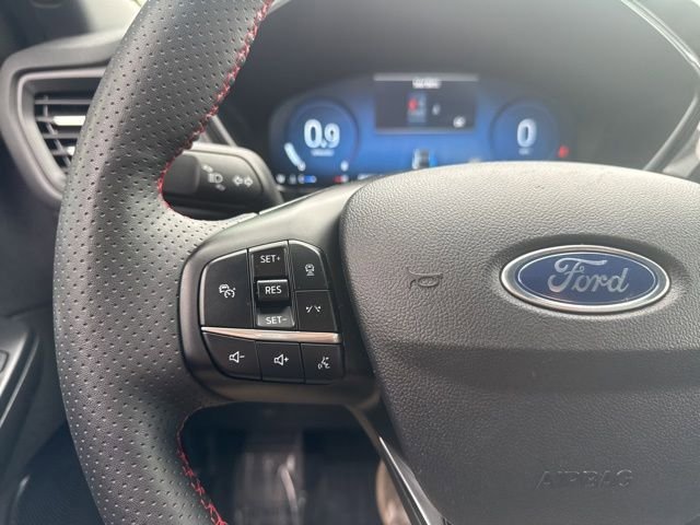 Used 2023 Ford Escape ST-Line Elite AWD/4WD image 19