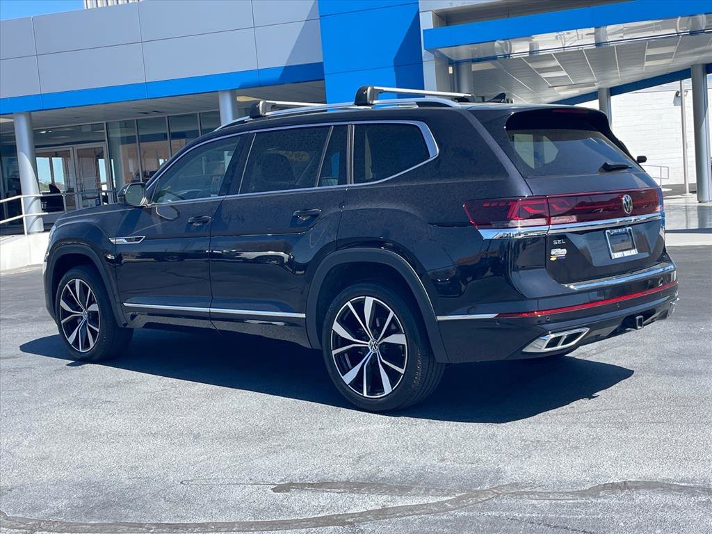 Used 2024 Volkswagen Atlas SEL Premium R-Line image 5