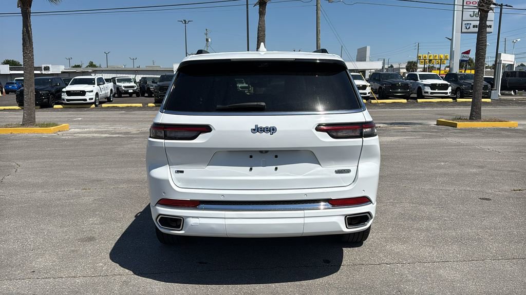 Used 2023 Jeep Grand Cherokee L Overland w/ Advanced Protech Group III RWD image 5