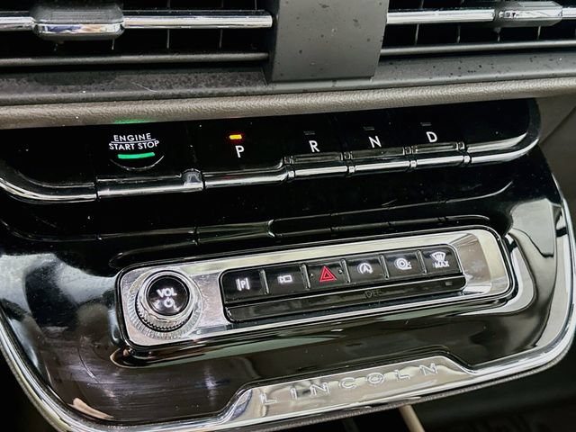 Used 2023 Lincoln Corsair AWD w/ Equipment Group 101A image 22
