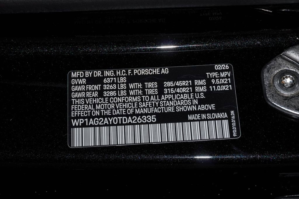 New 2026 Porsche Cayenne GTS image 30